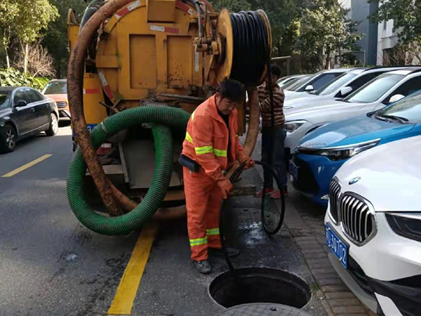 金山排污管道清淤
